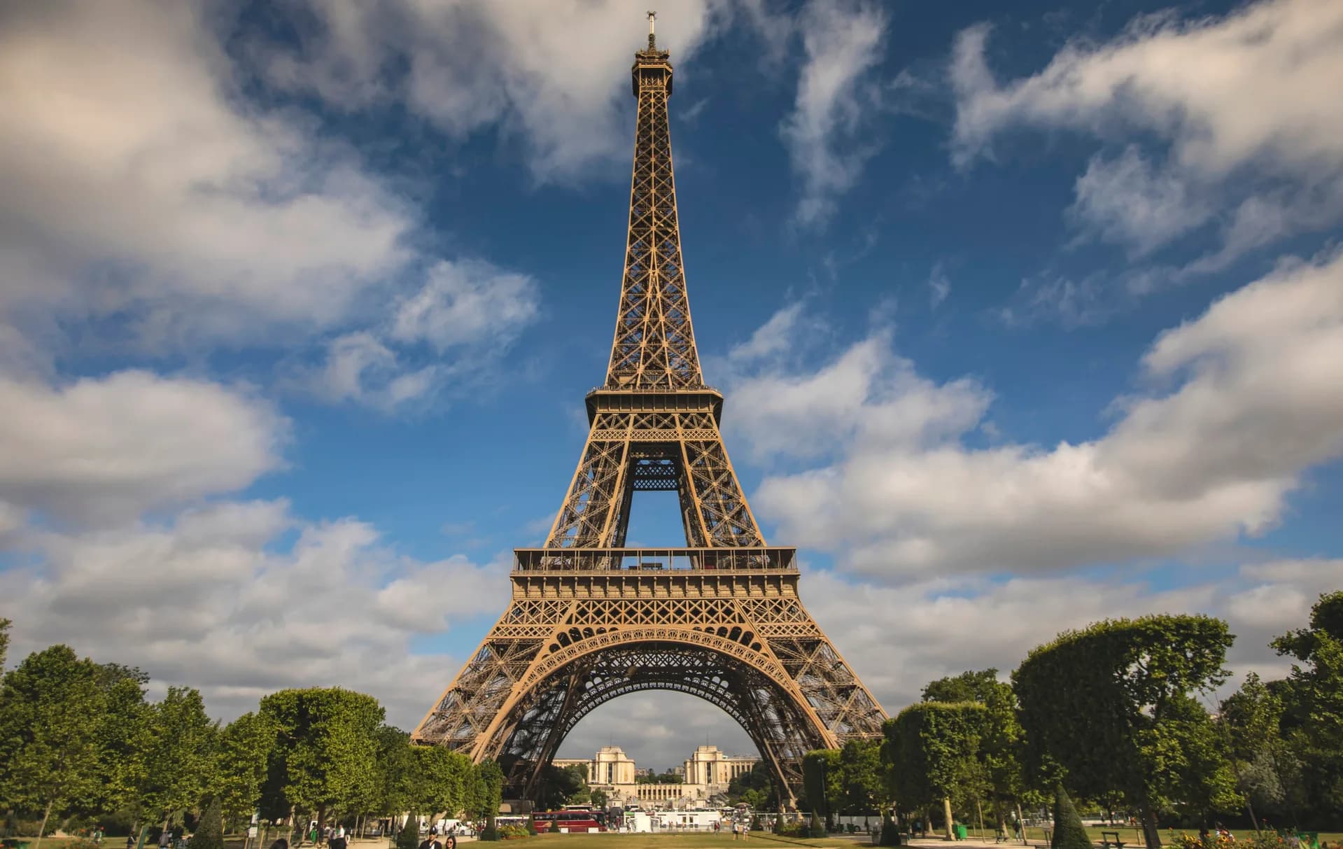 عجائب سويسرا وفرنسا - Rahal Booking & Tourism Photo 2